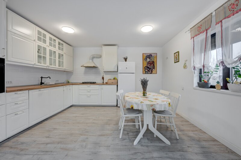 Ciorogarla, Str. Crinului, Mobilata, Incalzire in pardoseala, Comision 0 %